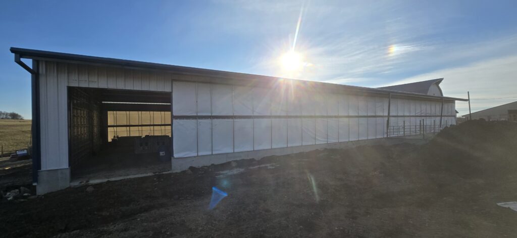 60'x130' livestock metal building