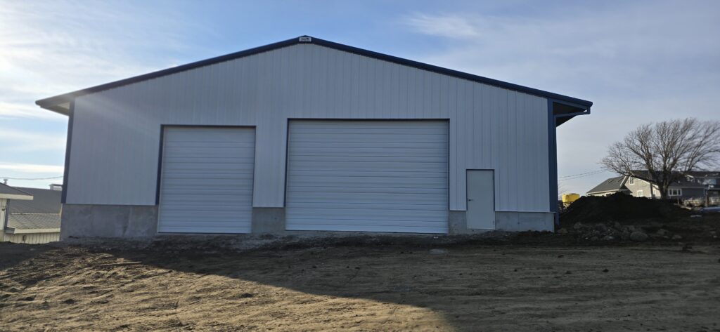 60'x130' livestock metal building