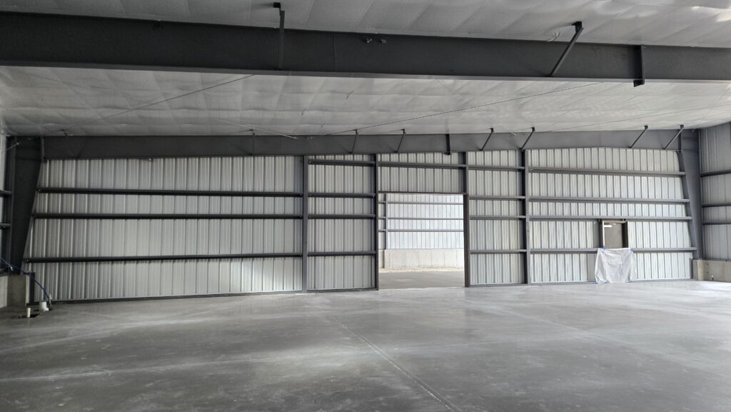 75'x100'x20' high side with 15'3 low side