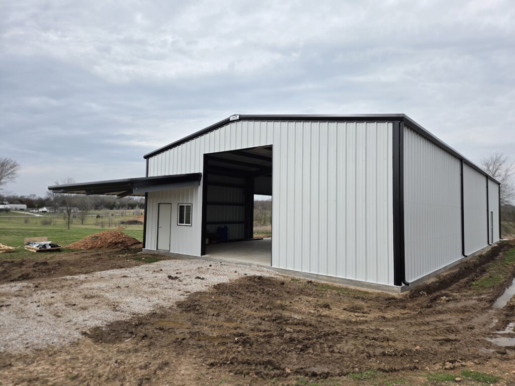40'x80' metal building with porch