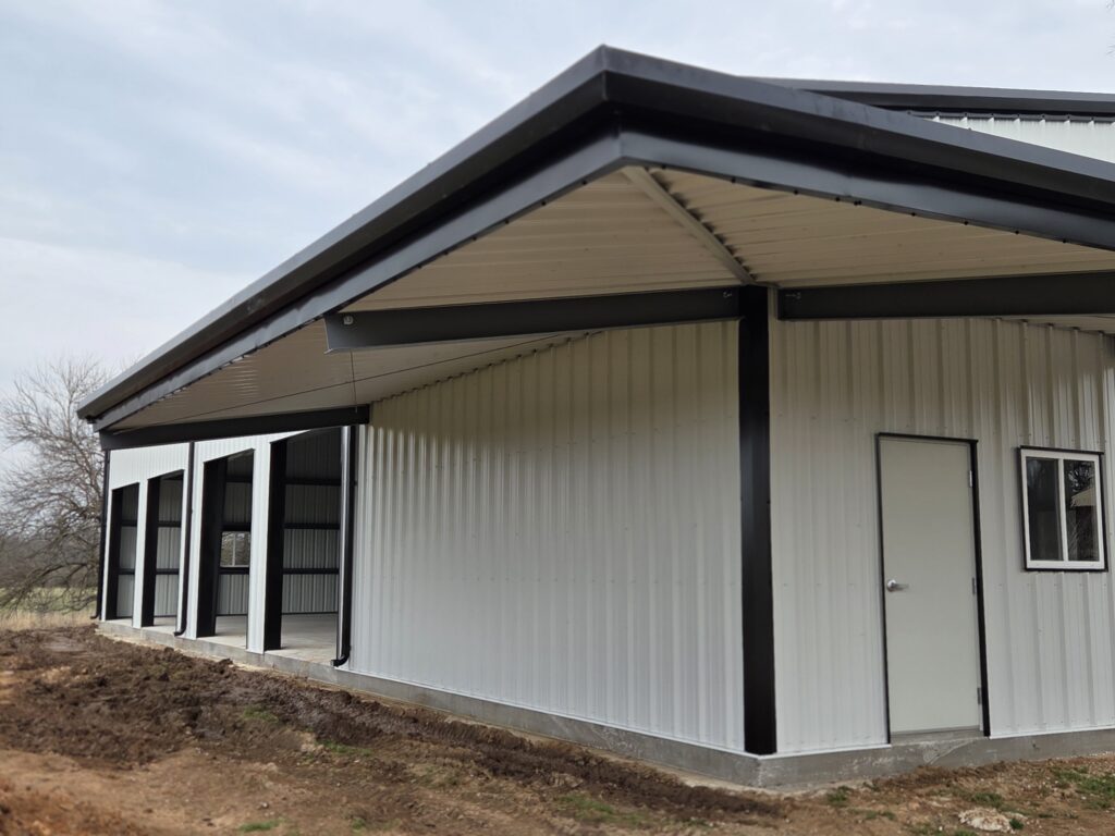 40'x80' metal building with porch